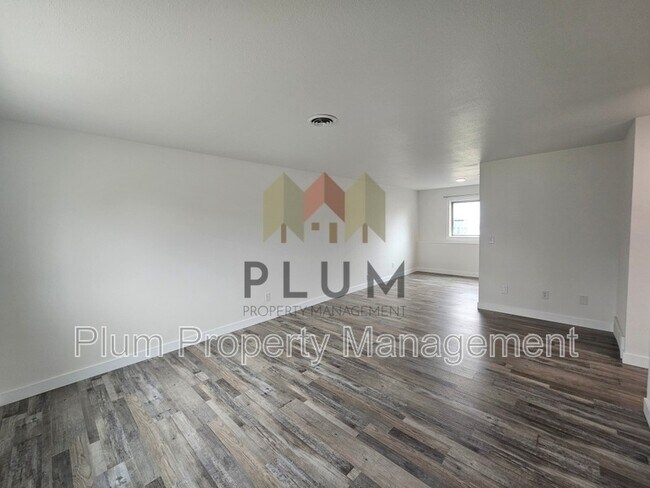 Foto del edificio - 2340 Fairview Ave