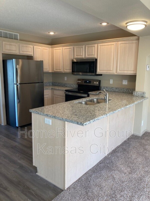 Foto del edificio - 4554 NE 83rd St
