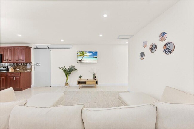 Foto del edificio - 2128 Dock St