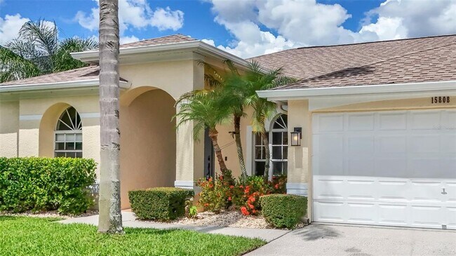 Foto del edificio - 15808 Muirfield Dr