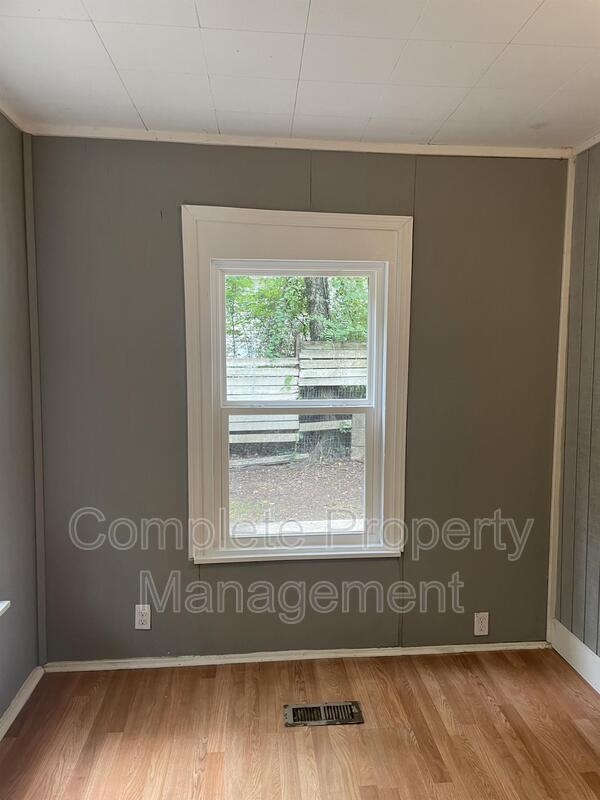 Building Photo - 6629 Grasselli Rd