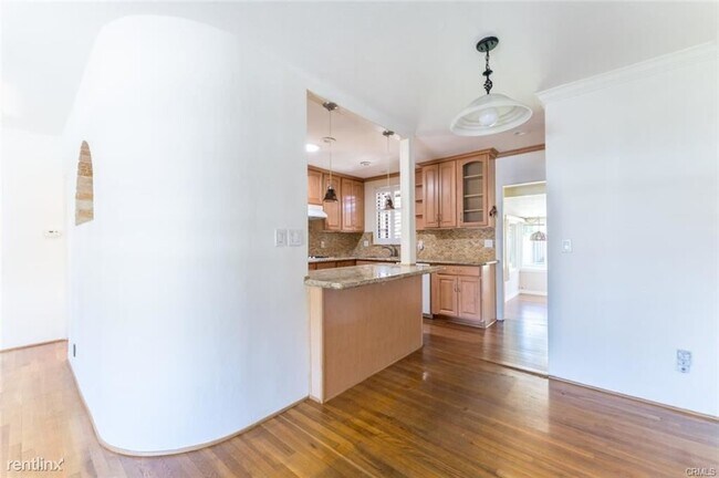 Building Photo - 3 br, 2 bath House - 1909 Jackson St