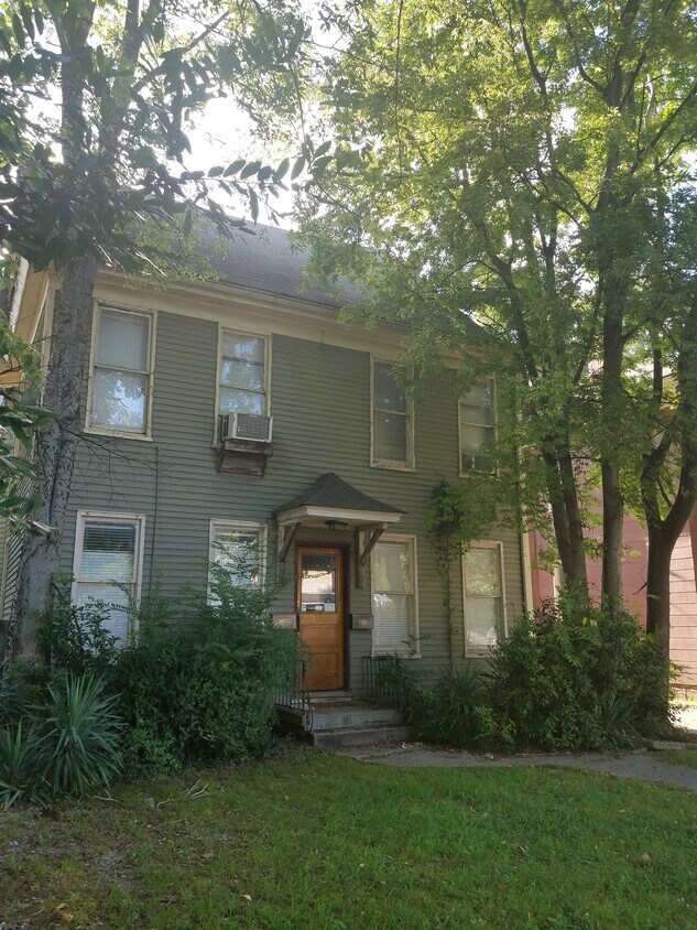 front of duplex - 41 S McLean Blvd