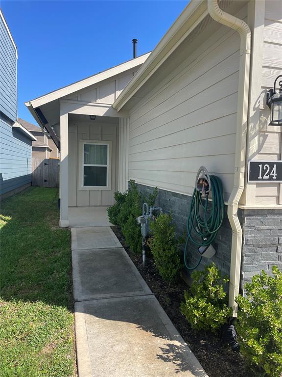 Building Photo - 124 Camelot Pl Ct
