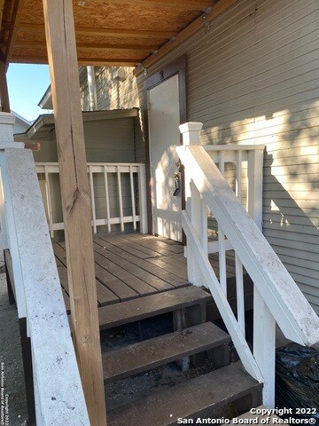 Primary Photo - 232 Cornell Ave