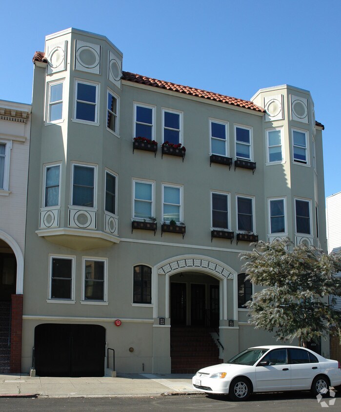 Foto del edificio - 1815-1825 Stockton St