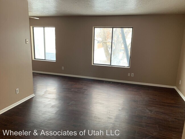 Foto del edificio - 1737 N 1450 W