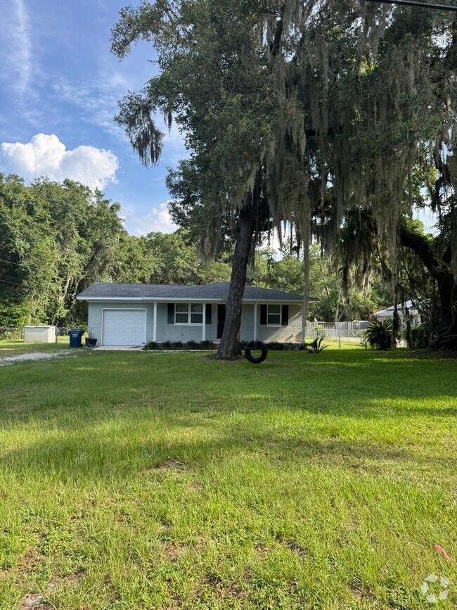 Building Photo - 97300 Laffites Way