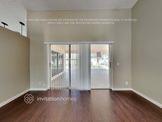 Foto del edificio - 9212 Renoir Ct