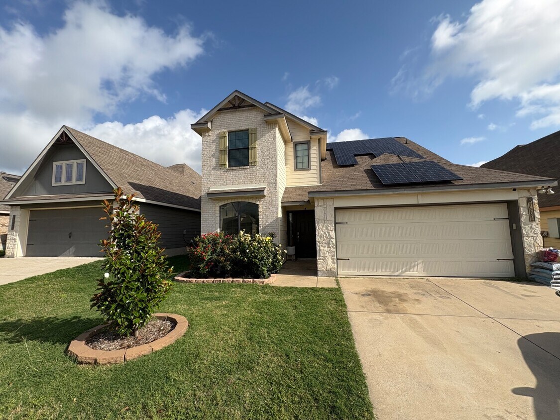 Building Photo - 3401 Castleton Dr