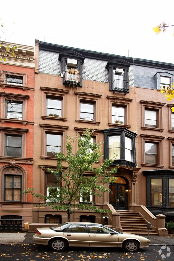 Building Photo - 132 Joralemon St
