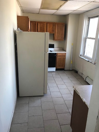 Foto del edificio - 300-302 E State St