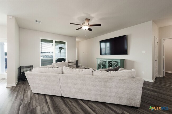 Foto del edificio - 445 Appalachian Trl