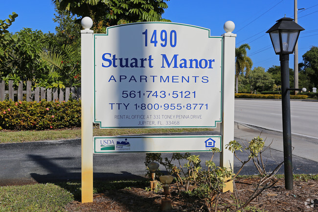 Foto del edificio - Stuart Manor Apartments