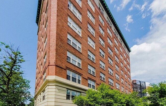 Foto del edificio - 534 Beacon St