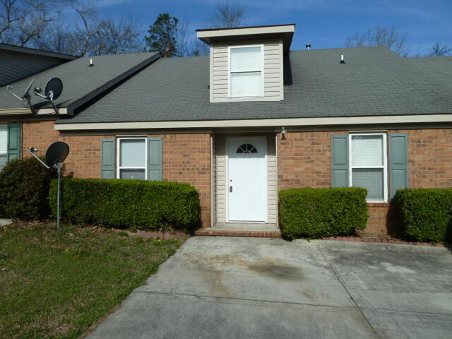 Primary Photo - 111 Harvestwood Dr