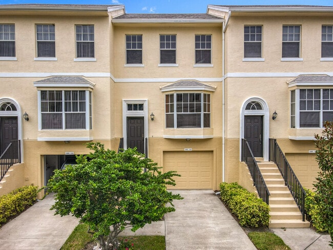 Photo - 1680 42nd Square Apartment