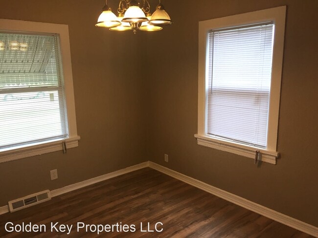 Building Photo - 3 br, 1.5 bath House - 319 Rutledge St