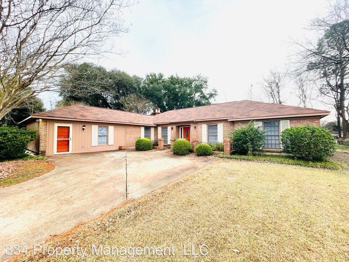 Foto principal - 3 br, 3 bath House - 3308 Oxmoor Lane