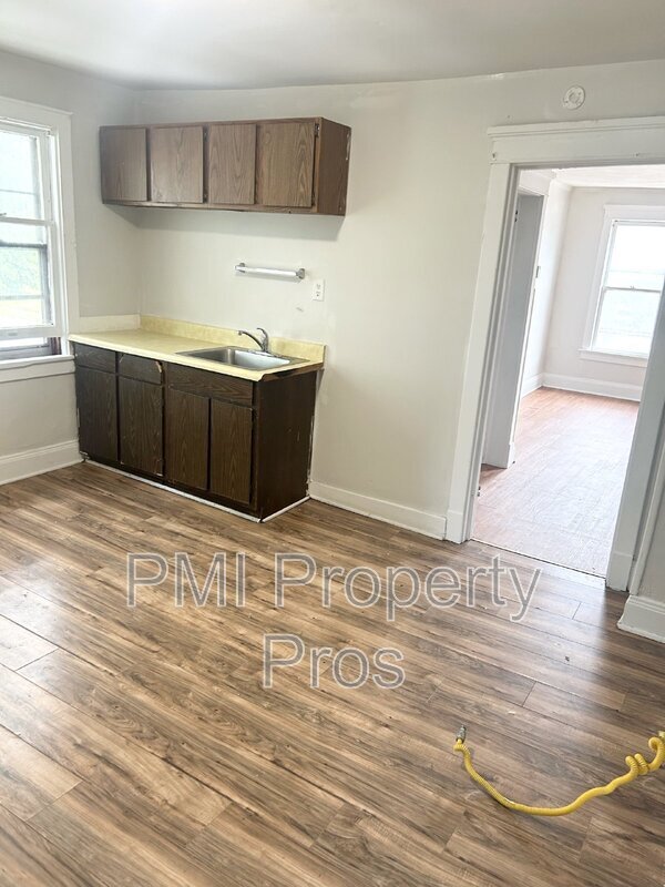 Foto del edificio - 3307 N 24th Pl