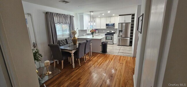 Foto del edificio - 1 Blackford Ave