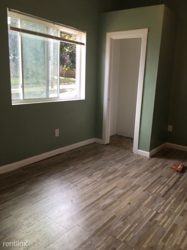Building Photo - 1 br, 1 bath Apartment - 405 Admiral St