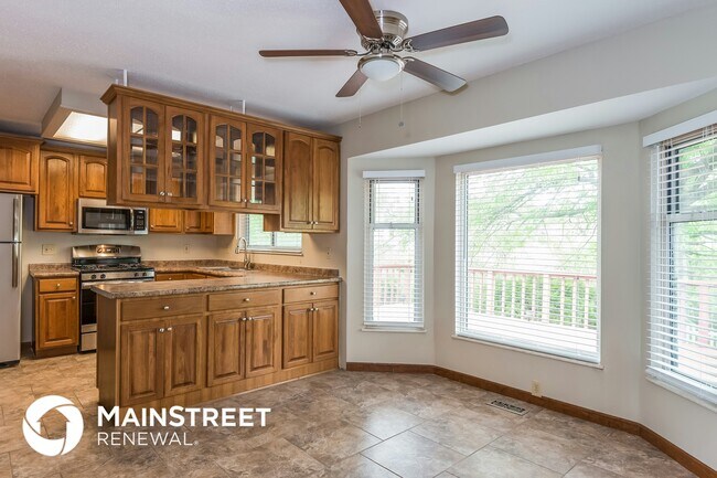 Building Photo - 920 Justice Ct