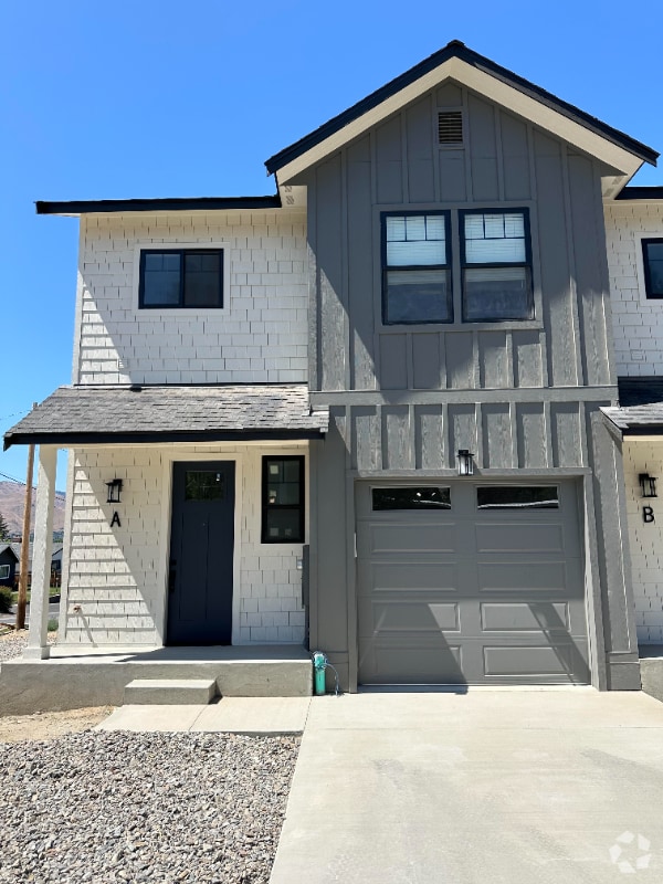 Building Photo - 1300 Terrace Ct