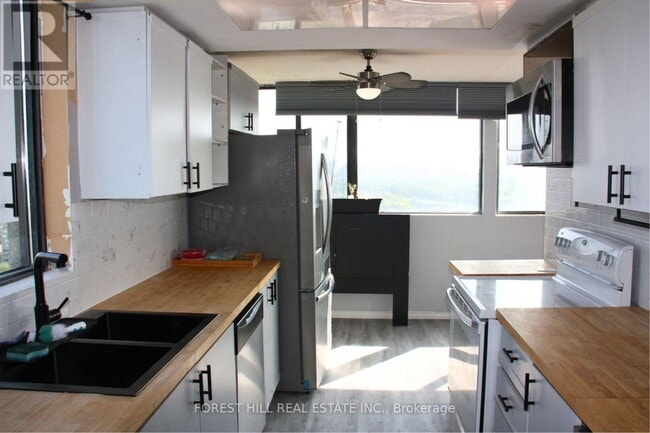 Building Photo - 133-2133 Torresdale Ave