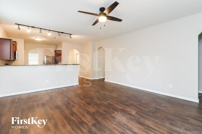 Foto del edificio - 6205 Ryan Creek Rd