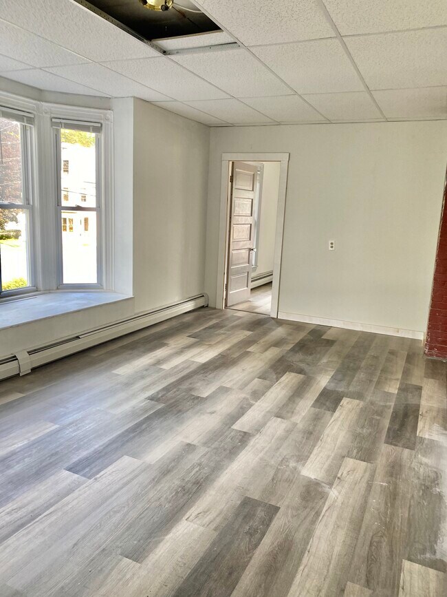 22 Windsor St Unit 2, Randolph, ME 04346 22 Windsor St Randolph, ME