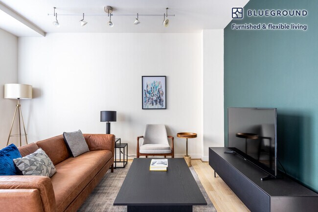 Foto del edificio - 733 15th St NW