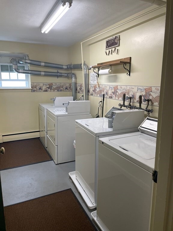 Building Photo - 210 Hillside Ave