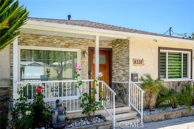 Building Photo - 8337 Valecrest Dr