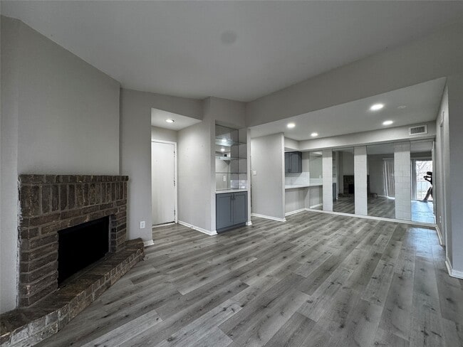 Foto del edificio - 9000 Bissonnet St