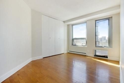 Foto del edificio - 1305 5th Ave