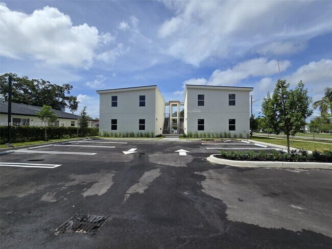Foto del edificio - 511 SW 1st Ave