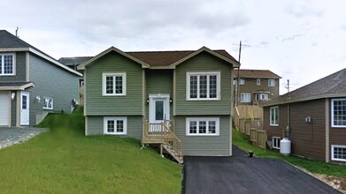 Building Photo - 135 Mallow Dr