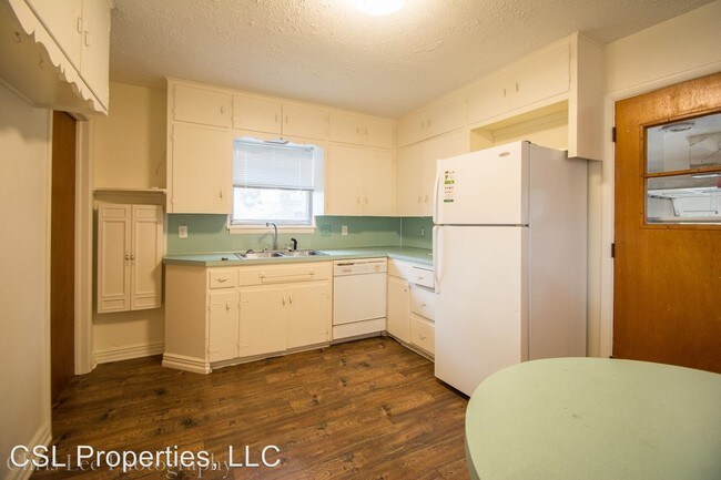Building Photo - 3 br, 2 bath House - 1631 N Vandeventer Ave