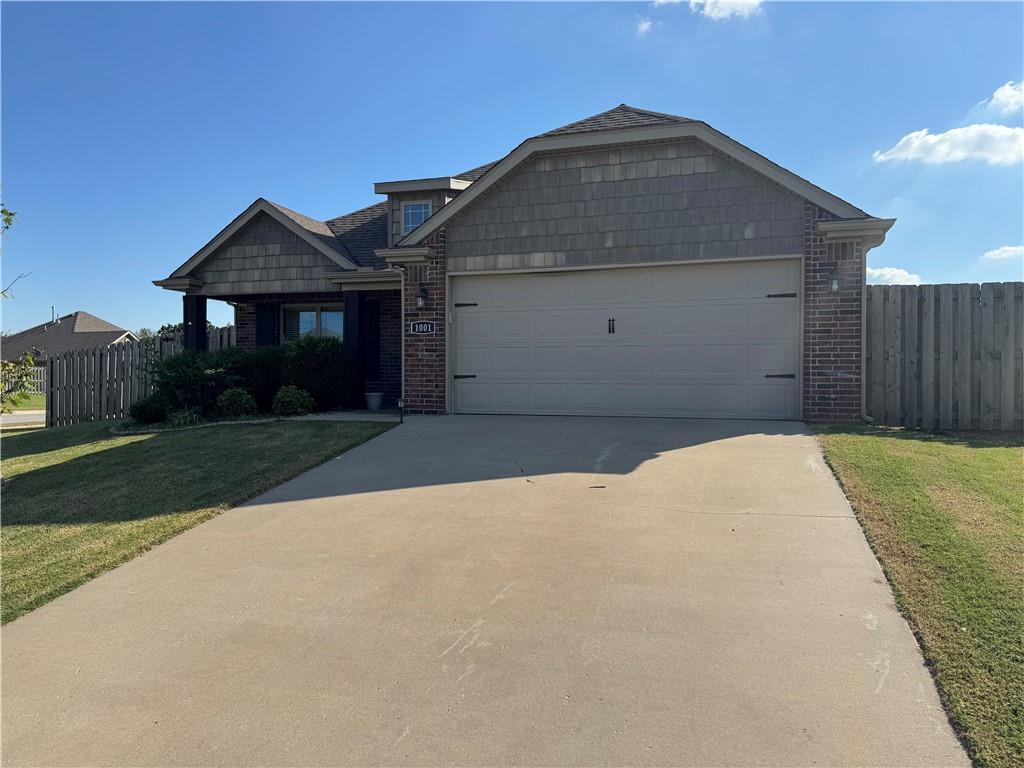 Foto principal - 1001 Tulip St