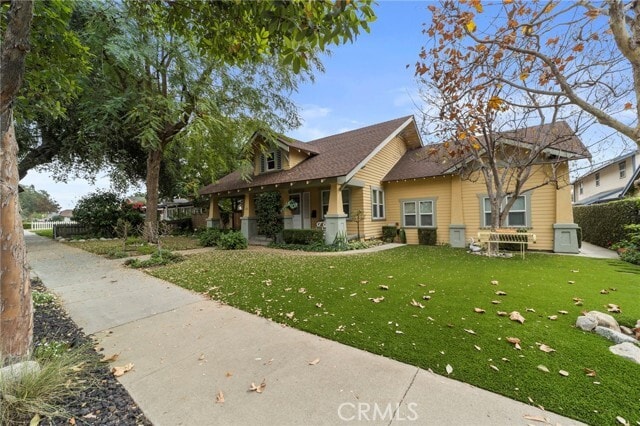 Foto del edificio - 316 E Foothill Blvd