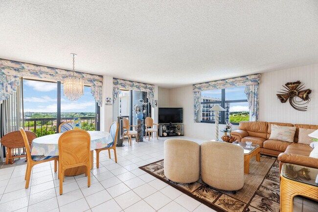 Foto del edificio - 4748 S Ocean Blvd