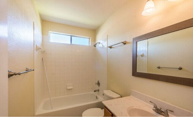 Foto del edificio - 125 Rosemary Cove