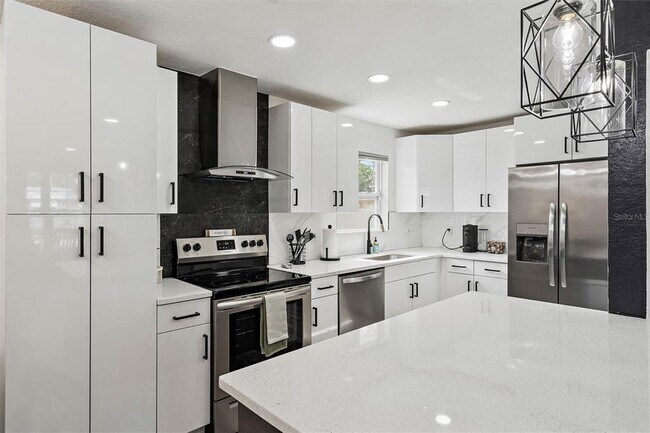 Foto del edificio - 4434 W Fairview Heights