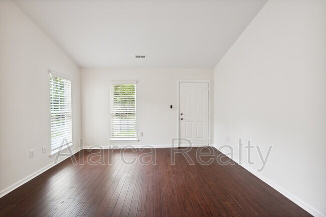 Building Photo - 14031 Eden Ct