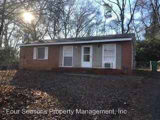 Primary Photo - 3935 Amerigo St