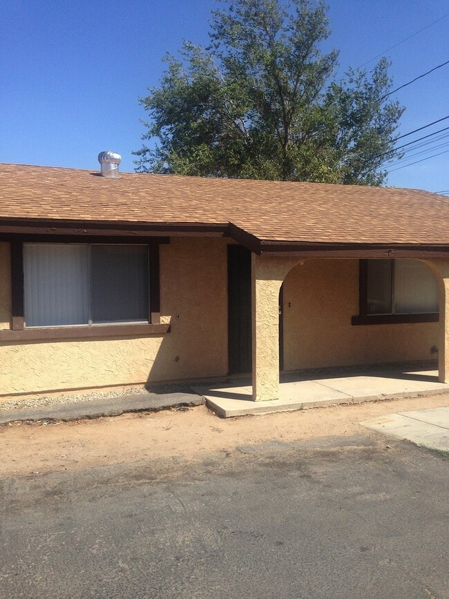 Building Photo - 16465 Smoke Tree St