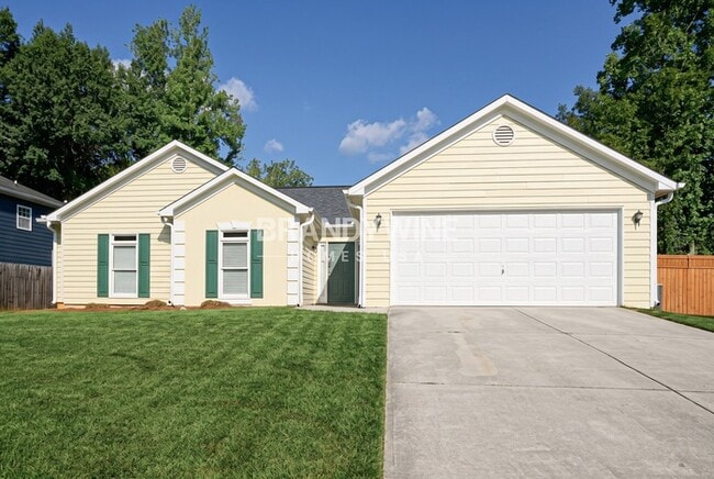 Building Photo - 130 Park Meadows Dr SW