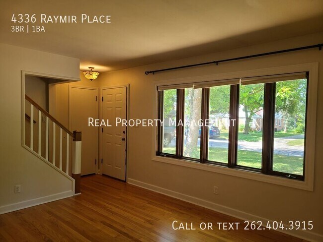 Foto del edificio - 4336 Raymir Pl