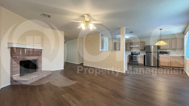 Building Photo - 2620 Rockport Ln